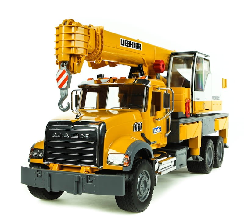Ciężarówka Mack Granite Liebherr dźwig BRUDER 02818